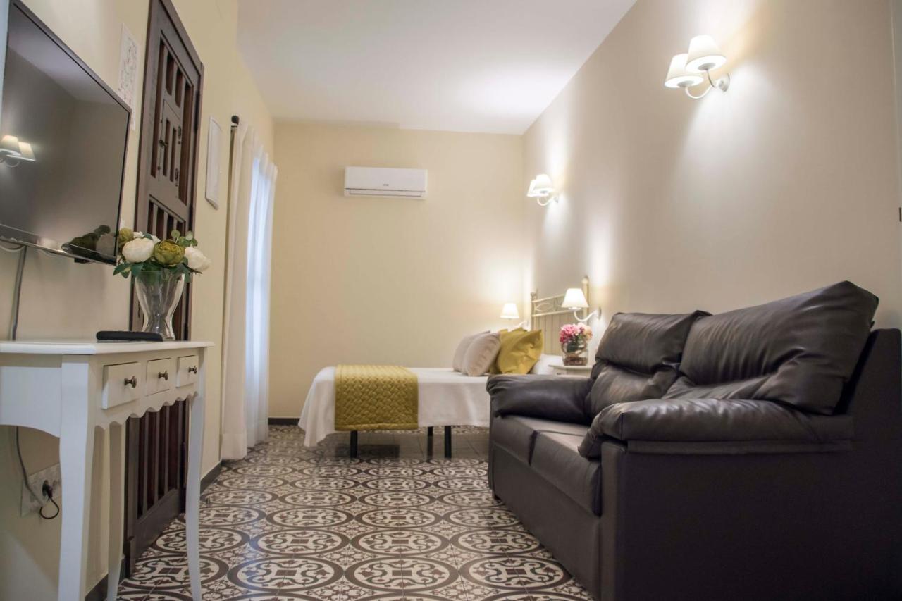 Hostal Boutique Casa La Laja Chiclana de la Frontera Exteriör bild
